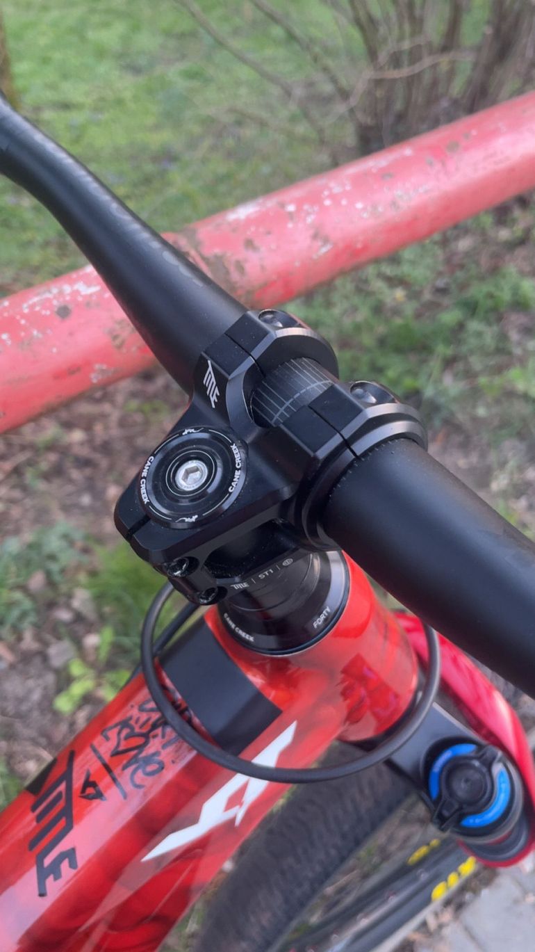 YT Custom SRAM GX Eagle 2025 Mountainbike de segunda mano, Rojo — imagen 7 de 15