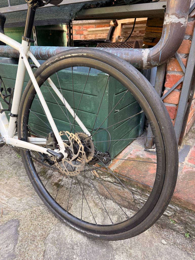 Used Trek AL 4 2024 Road & Gravel, White — image 9 of 11