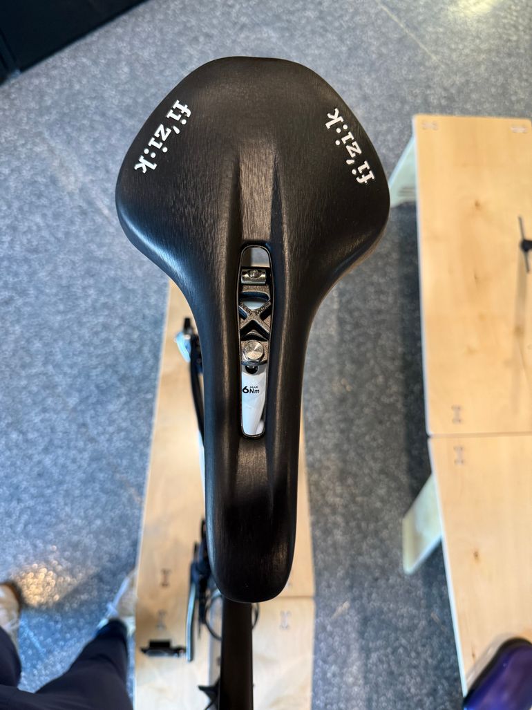 Used Pinarello Dogma X - Sram Red Etap AXS Custom Build 2025 Road & Gravel, White — image 3 of 6