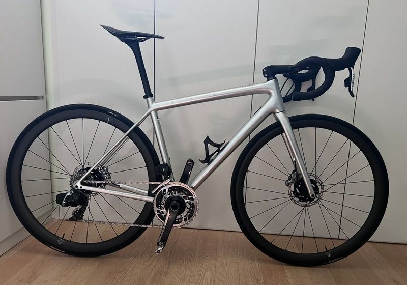 Specialized S-Works Aethos Frameset - FACT 12r Carbon 2023 Frameset 2023 Road & Gravel d'occasion