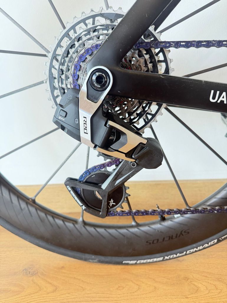 Gebrauchtes Colnago Y1Rs Sram Red AXS E1 2026 Frameset 2026 Road & Gravel, Schwarz — Bild 3 von 3