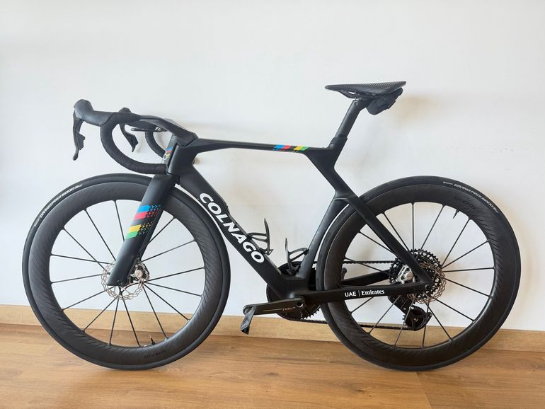 Gebrauchtes Colnago Y1Rs Sram Red AXS E1 2026 Frameset 2026 Road & Gravel, Schwarz — Bild 2 von 3