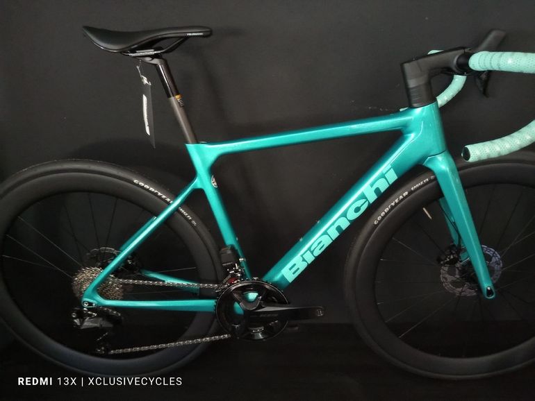 Bianchi Sprint 105 Di2 2025 2025 Road & Gravel d'occasion — image 2 sur 6