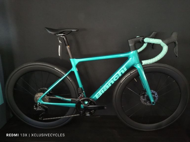 Bianchi Sprint 105 Di2 2025 2025 Road & Gravel d'occasion — image 1 sur 6