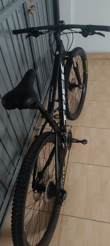 Used Trek Marlin 5 2020 2020 Mountainbike, Black, 29 — image 3 of 8