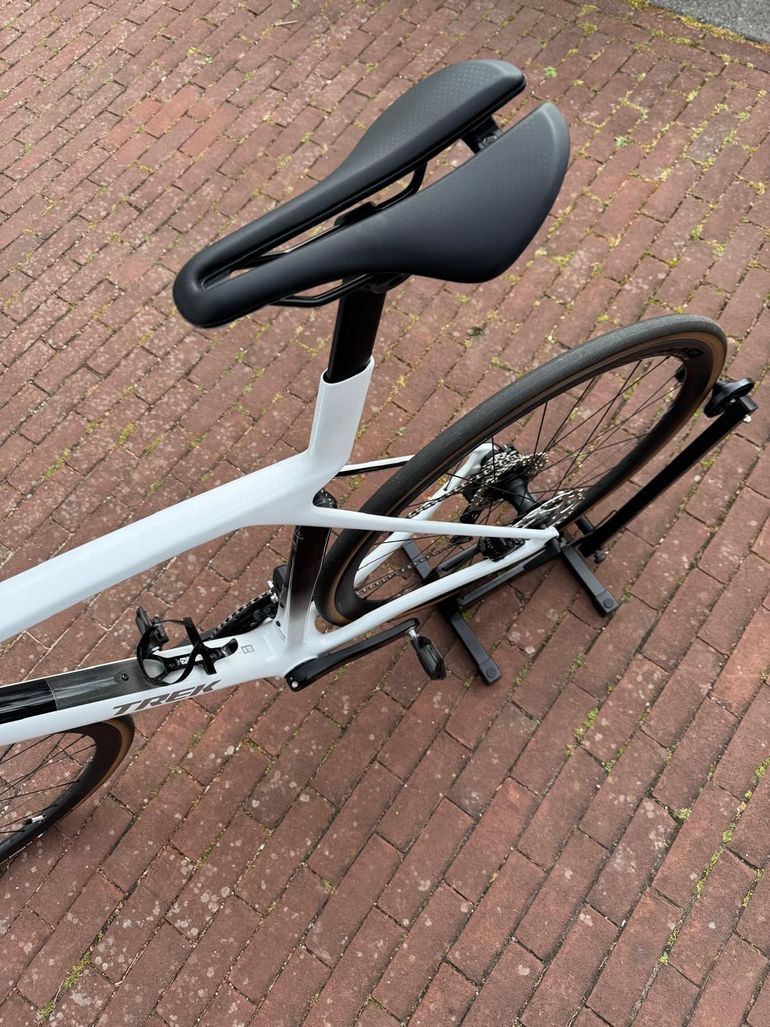 Gebrauchtes Trek Madone SL 6 Gen 8 2025 2025 Road & Gravel, Weiß — Bild 5 von 6