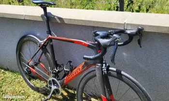 Used Wilier Cento 01 SR 2017 Road & Gravel, Black — image 8 of 12