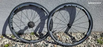 Used Wilier Cento 01 SR 2017 Road & Gravel, Black — image 9 of 12