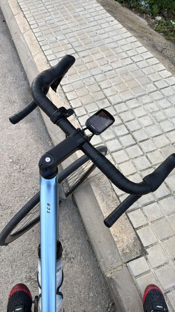 Gebrauchtes Giant Tcr Shimano 105 Di2 2025 Road & Gravel, Hellgrau — Bild 3 von 4