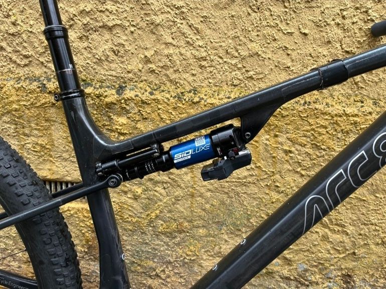Tweedehands ARC8 Evolve SRAM X01 Eagle AXS 2025 Mountainbike — afbeelding 4 van 11
