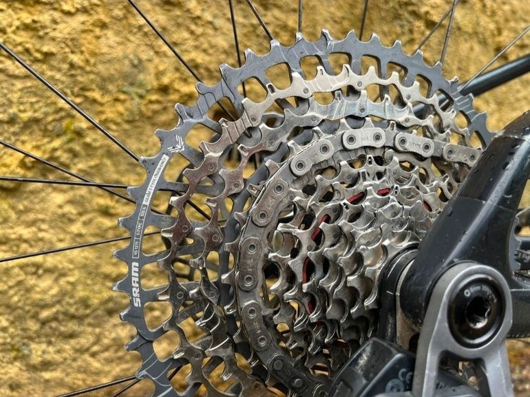 Tweedehands ARC8 Evolve SRAM X01 Eagle AXS 2025 Mountainbike — afbeelding 7 van 11