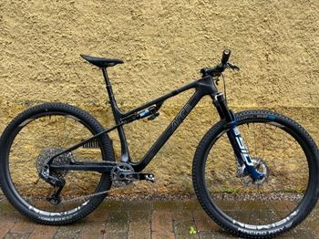 Tweedehands ARC8 Evolve SRAM X01 Eagle AXS 2025 Mountainbike — afbeelding 2 van 11