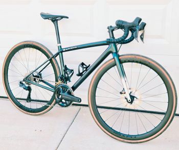 Used Specialized Aethos Pro - Ultegra Di2 2022 2022 Road & Gravel, Green — image 3 of 14