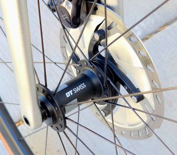 Used Specialized Aethos Pro - Ultegra Di2 2022 2022 Road & Gravel, Green — image 9 of 14