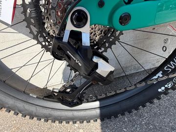 Używany Lapierre Overvolt AM CF 6.8 2027 2027 Mountainbike — zdjęcie 10 z 12