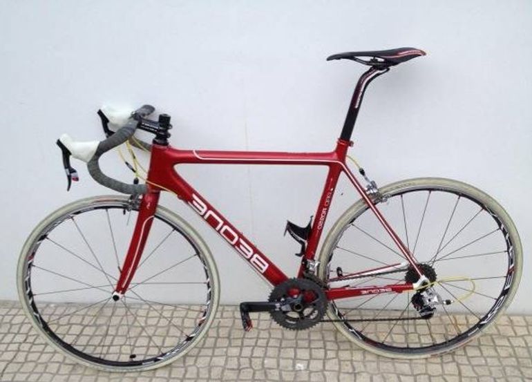 Beone Custom SRAM Red 2010 Road & Gravel de segunda mano, Rojo — imagen 2 de 7