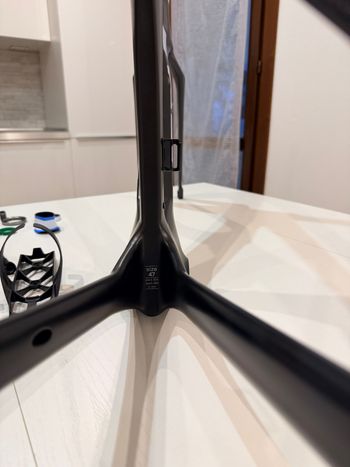 BMC Teammachine R 01 Frameset 2026 Frameset 2026 Road & Gravel d'occasion — image 4 sur 9