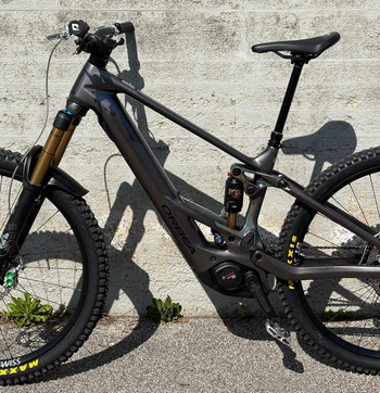 Used Orbea Wild M10 2026 + FOX 38 FACTORY KASHIMA + FOX X2 FACTORY + HOPE TECH 4 2026 Mountainbike, Light Gray — image 3 of 3