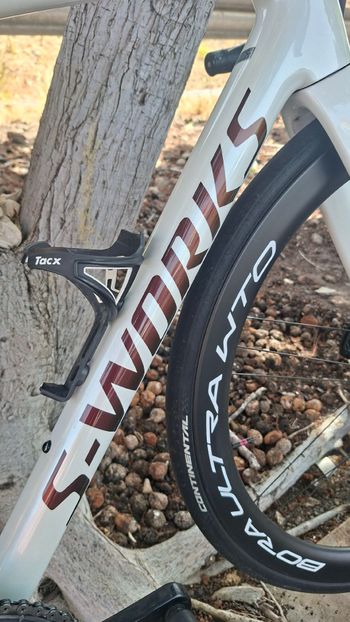 Specialized S-Works Tarmac SL8 - Shimano Dura-Ace Di2 2026 Frameset 2026 Road & Gravel d'occasion — image 5 sur 7