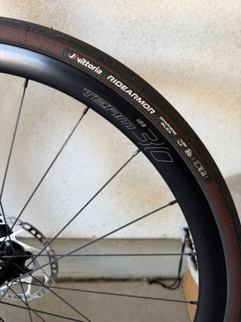 Used Cervélo Caledonia 105 Di2 2025 2025 Road & Gravel, Black — image 6 of 10