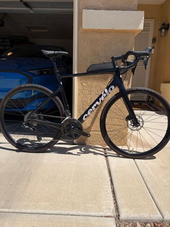 Used Cervélo Caledonia 105 Di2 2025 2025 Road & Gravel