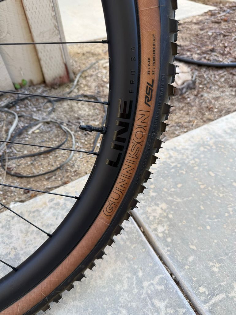 Used Trek Top Fuel 9.9 XTR Gen 4 Custom Shimano XTR 2026 Mountainbike, Black — image 9 of 11