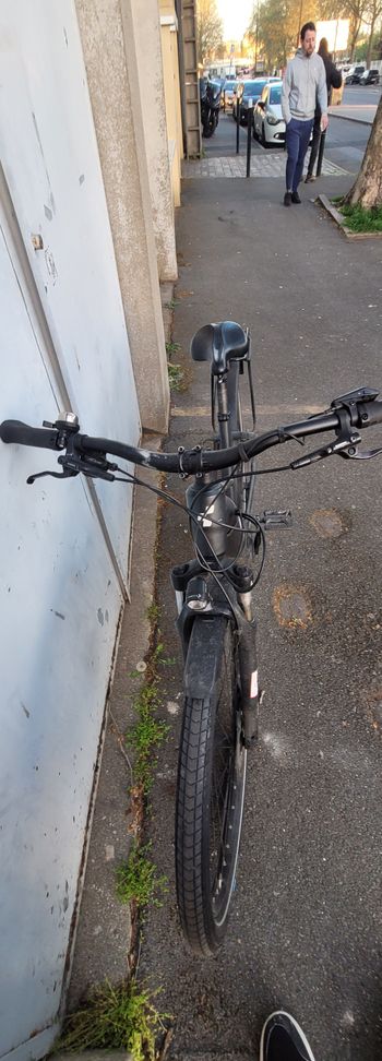 CUBE KATHMANDU HYBRID EXC 750 Trapeze 2022 2022 Urban d'occasion — image 3 sur 5
