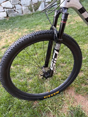 Used Trek Supercaliber SLR 9.9 XX AXS Gen 2 2025 2025 Mountainbike, Light Gray, 29 — image 6 of 6