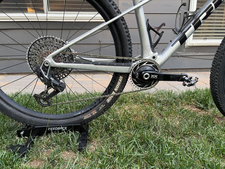 Used Trek Supercaliber SLR 9.9 XX AXS Gen 2 2025 2025 Mountainbike, Light Gray, 29 — image 3 of 6