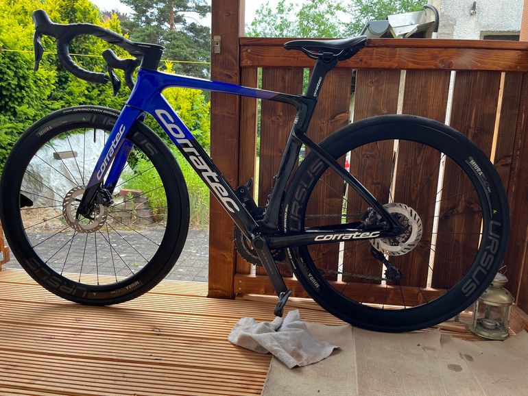 Tweedehands Corratec CCT Evo Pro Di2 2025 2025 Road & Gravel — afbeelding 1 van 7