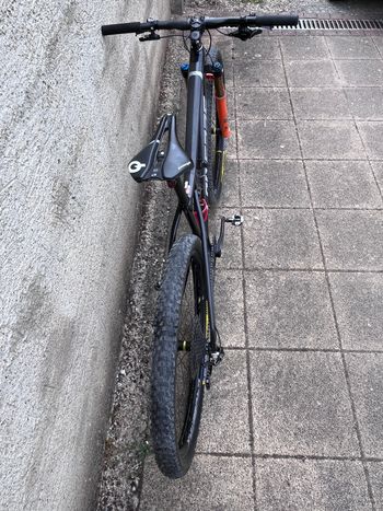 Used Lapierre Prorace CF 9.9 2024 2024 Mountainbike, Light Gray — image 7 of 10