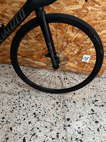 Specialized Tarmac SL7 Comp - Shimano 105 Di2 2024 2024 Road & Gravel d'occasion — image 6 sur 18