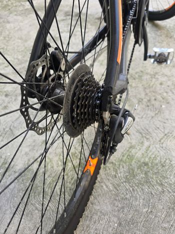 Tweedehands Df Custom Shimano Altus 2020 Mountainbike — afbeelding 5 van 7