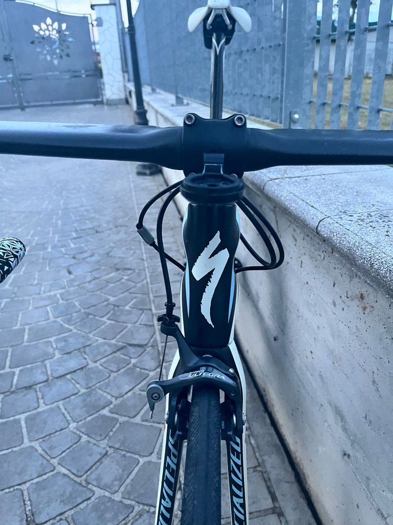 Used Specialized Tarmac Shimano Ultegra 2018 Road & Gravel, Black — image 7 of 12