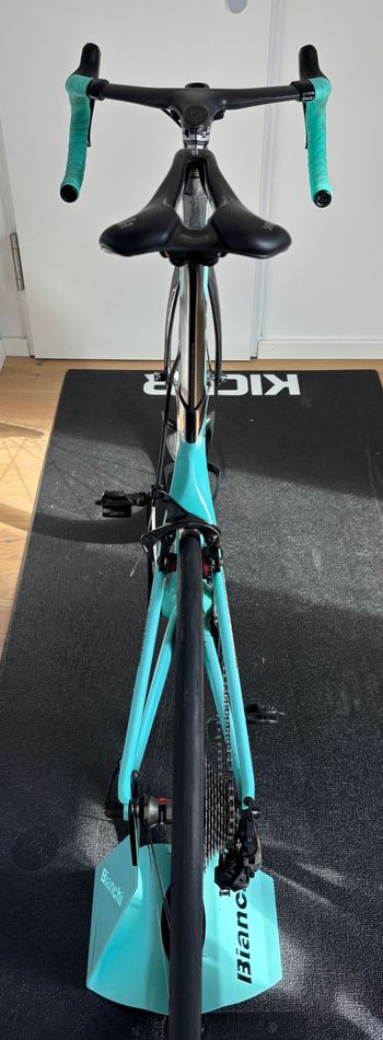 Used Bianchi Oltre XR4 Dura Ace Di2 2020 2020 Road & Gravel, Green — image 9 of 9