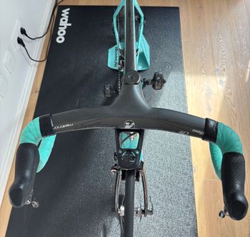 Used Bianchi Oltre XR4 Dura Ace Di2 2020 2020 Road & Gravel, Green — image 6 of 9