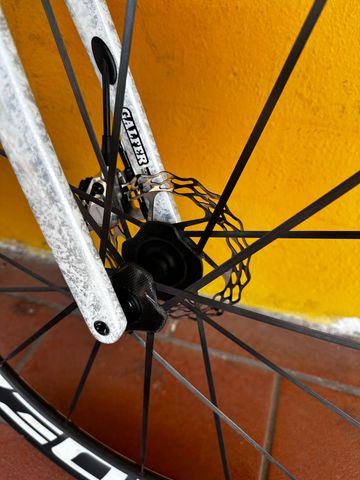 Used Giant TCR Advanced SL Frameset 2025 2025 Road & Gravel, White — image 4 of 13