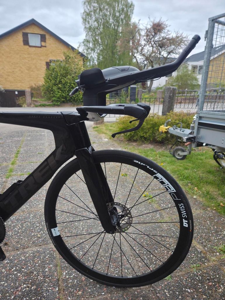Used Trek Speed Concept SLR 7 2022 2022 Road & Gravel, Black — image 2 of 9
