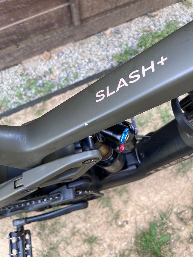 Brugt Trek Slash+ 9.7 SLX/XT 2025 2025 Mountainbike — billede 12 af 13