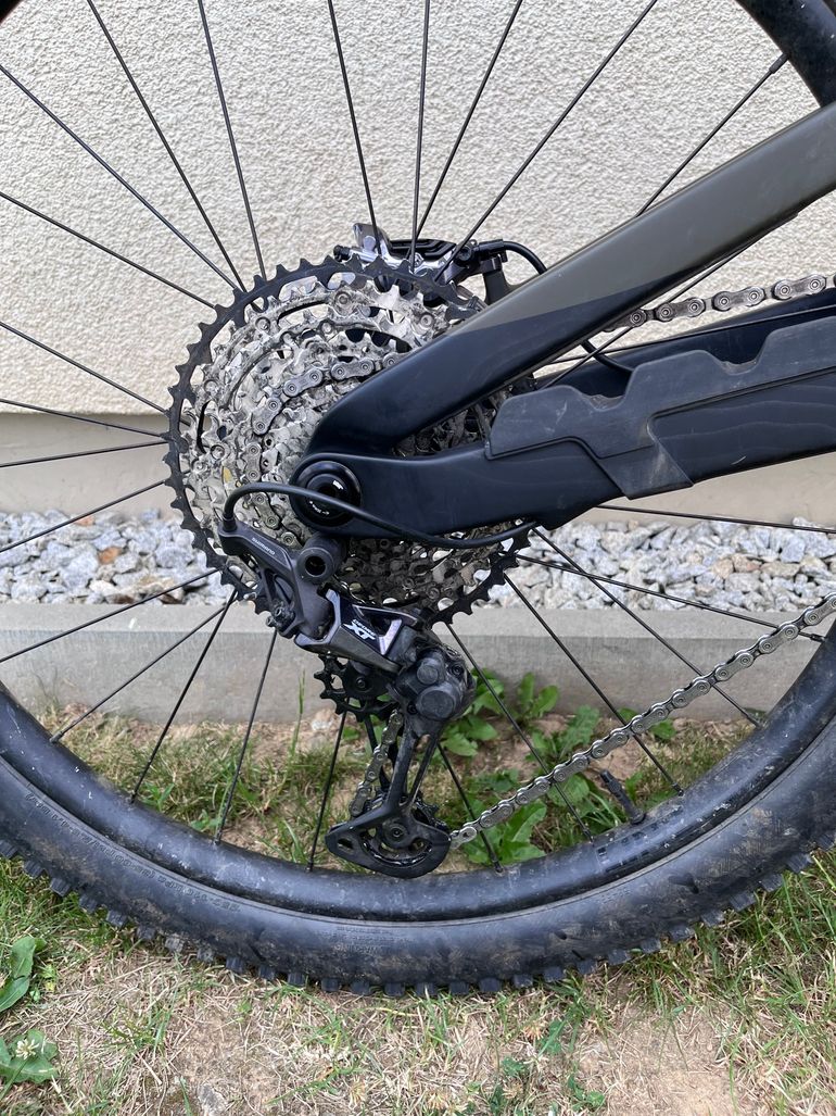 Brugt Trek Slash+ 9.7 SLX/XT 2025 2025 Mountainbike — billede 5 af 13