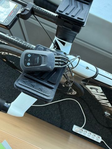 Used Giant Advanced SL 2 2014 Road & Gravel, Black — image 5 of 5