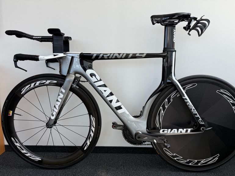 Giant Advanced SL 2 2014 Road & Gravel de segunda mano, Negro — imagen 1 de 6