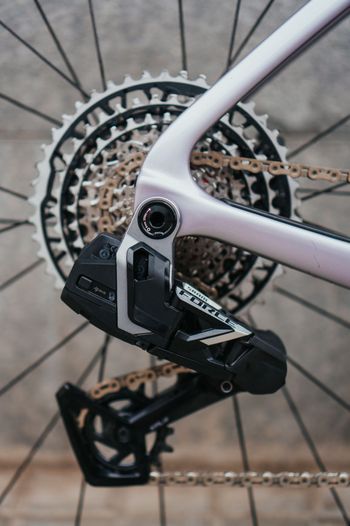 Used Cervélo Áspero 5 2025 2025 Road & Gravel, Light Gray — image 6 of 10