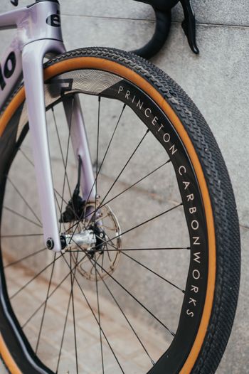 Used Cervélo Áspero 5 2025 2025 Road & Gravel, Light Gray — image 4 of 10