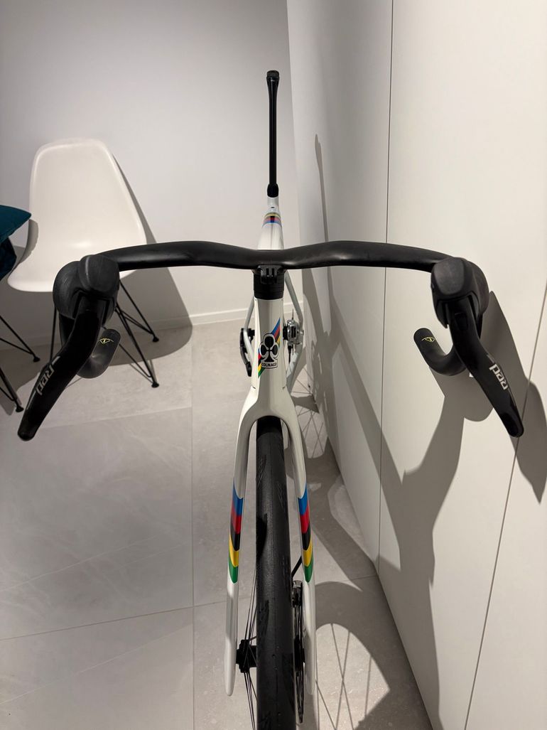 Used Colnago Y1Rs Sram Red eTap AXS 2026 2026 Road & Gravel, White — image 7 of 9