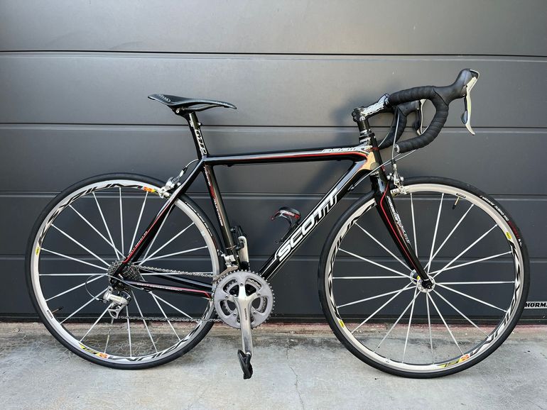 Scott Addict R2 2007 Road & Gravel de segunda mano, Negro — imagen 1 de 8