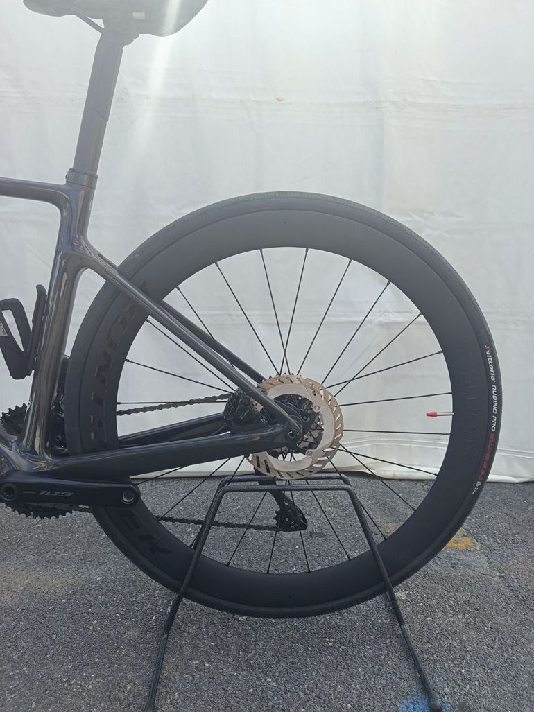 Scott Addict RC Pro 2024 Road & Gravel d'occasion — image 5 sur 8