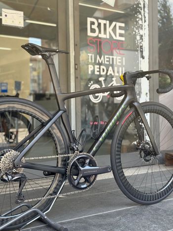 Specialized S-Works Tarmac SL7 - Shimano Ultegra Di2 2023 2023 Road & Gravel d'occasion — image 4 sur 5