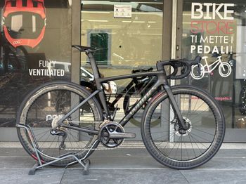 Specialized S-Works Tarmac SL7 - Shimano Ultegra Di2 2023 2023 Route & Gravel d'occasion