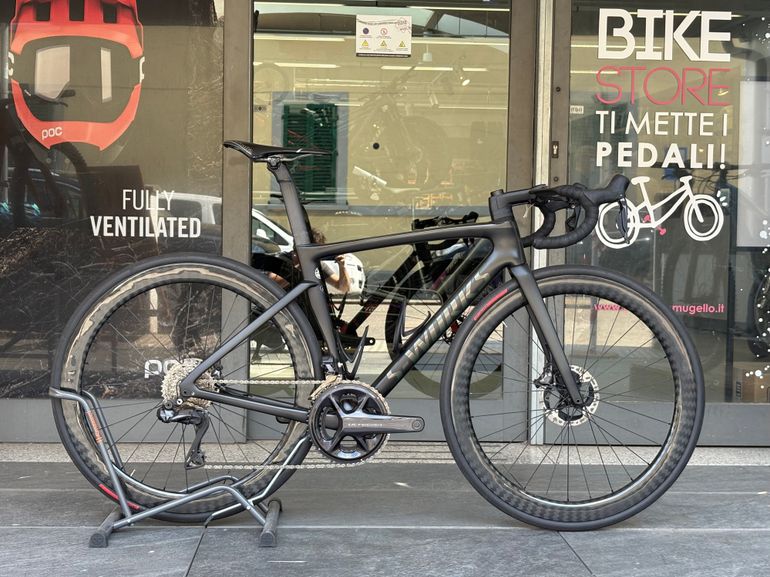 Specialized S-Works Tarmac SL7 - Shimano Ultegra Di2 2023 2023 Road & Gravel d'occasion — image 1 sur 5